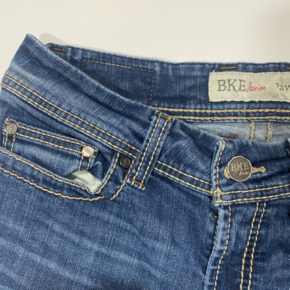 🦄BKE Denim Payton Flare Leg Woman’s Jeans Size 28 - Picture 11 of 15